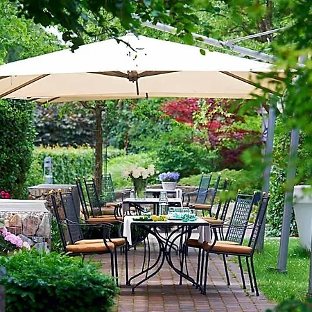 Otel Mintrops Land Burgaltendorf 4*
