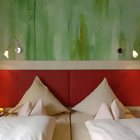 Mintrops Land Burgaltendorf Hotel 4*